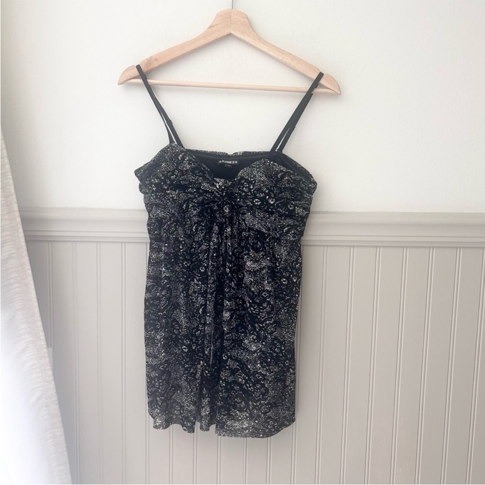 Y2K Express Size Large Black and White Patterned Babydoll Tank Top